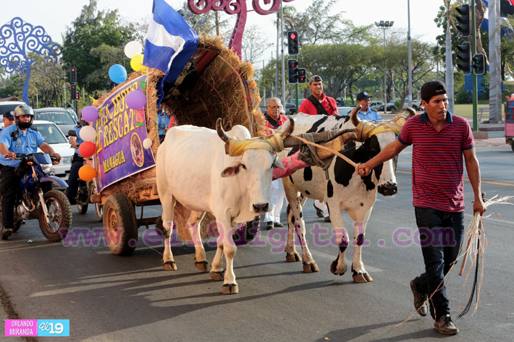 Avenida de Bolívar a Chávez vive tiempo de Cuaresma